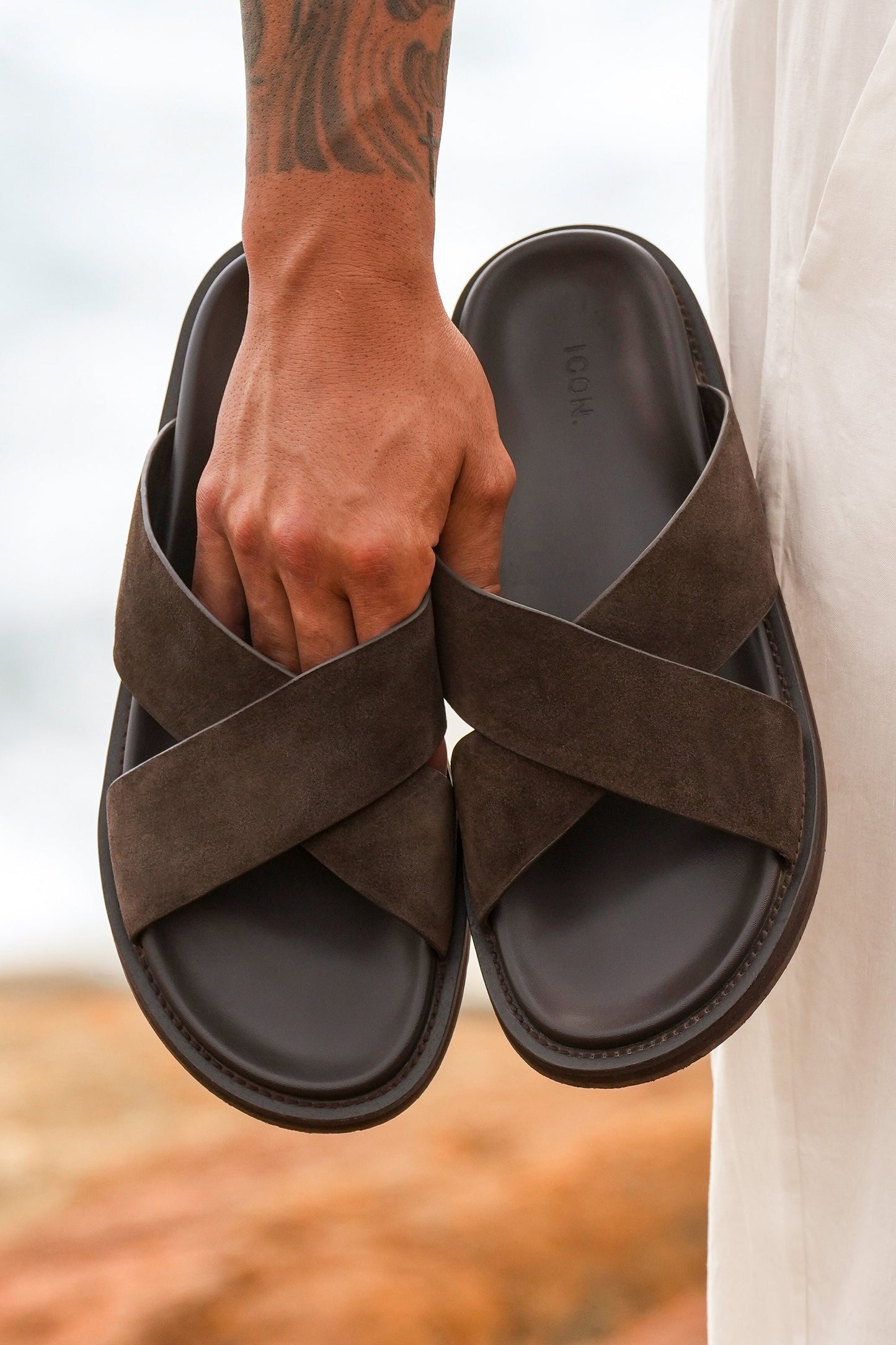 THE STEFANO SANDALS