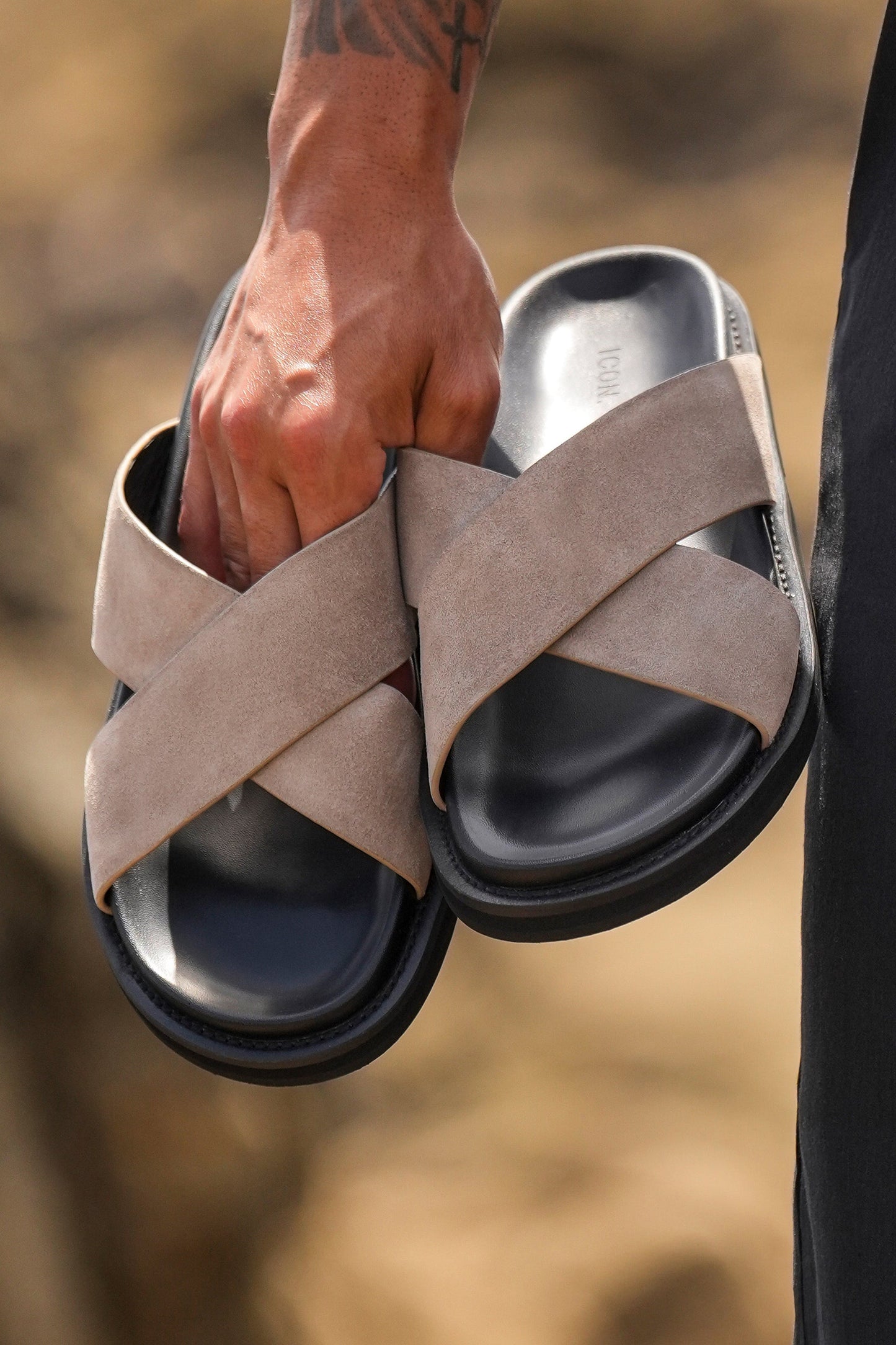 THE STEFANO SANDALS