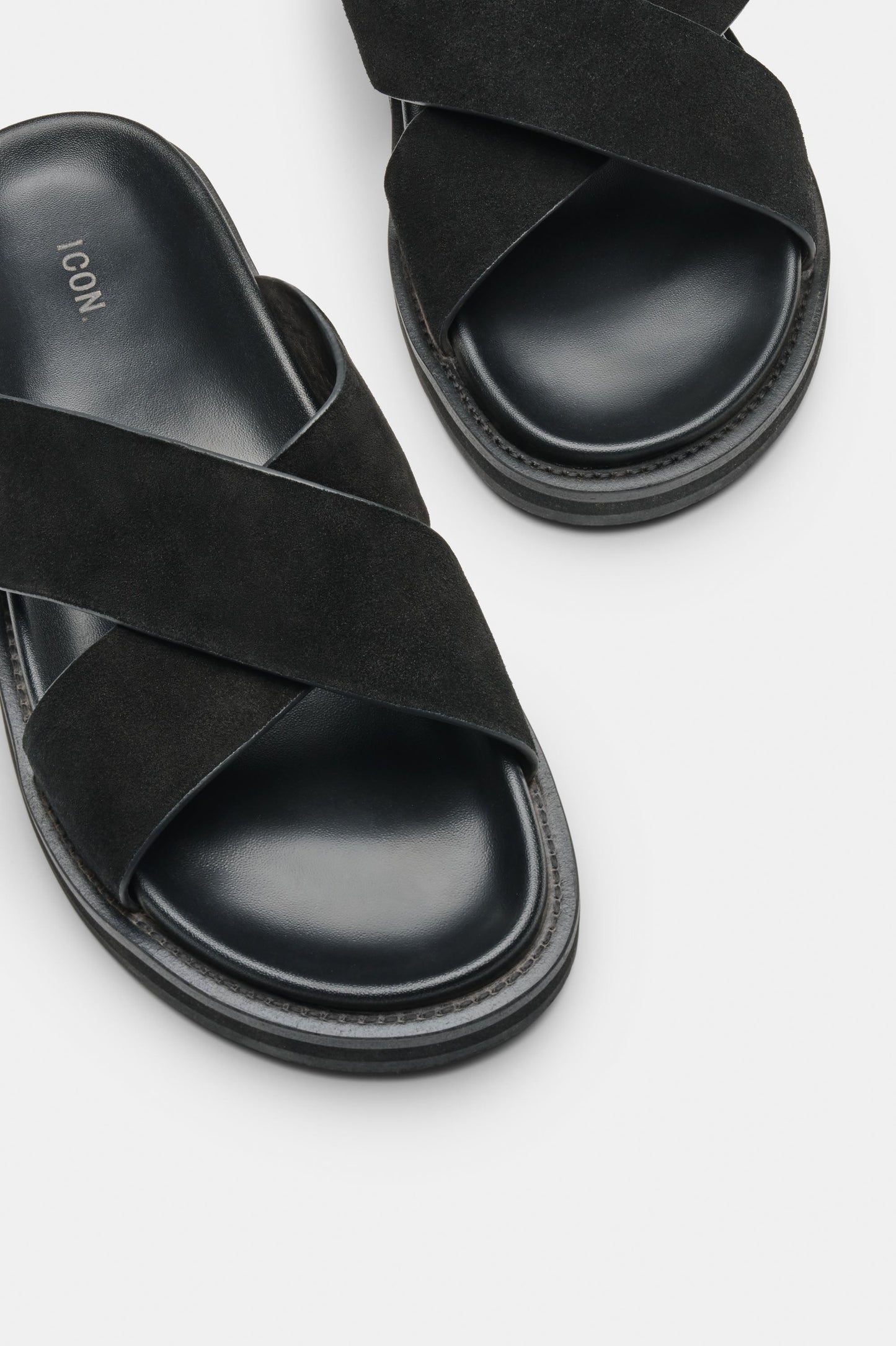THE STEFANO SANDALS