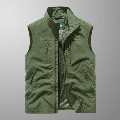 Le gilet cargo Tauno avec de multiples poches
